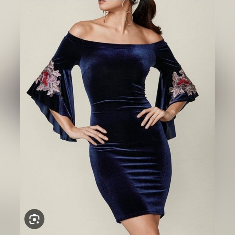 VENUS Embroidered Bell Sleeve Off-the-Shoulder Velvet Mini Dress, Size M